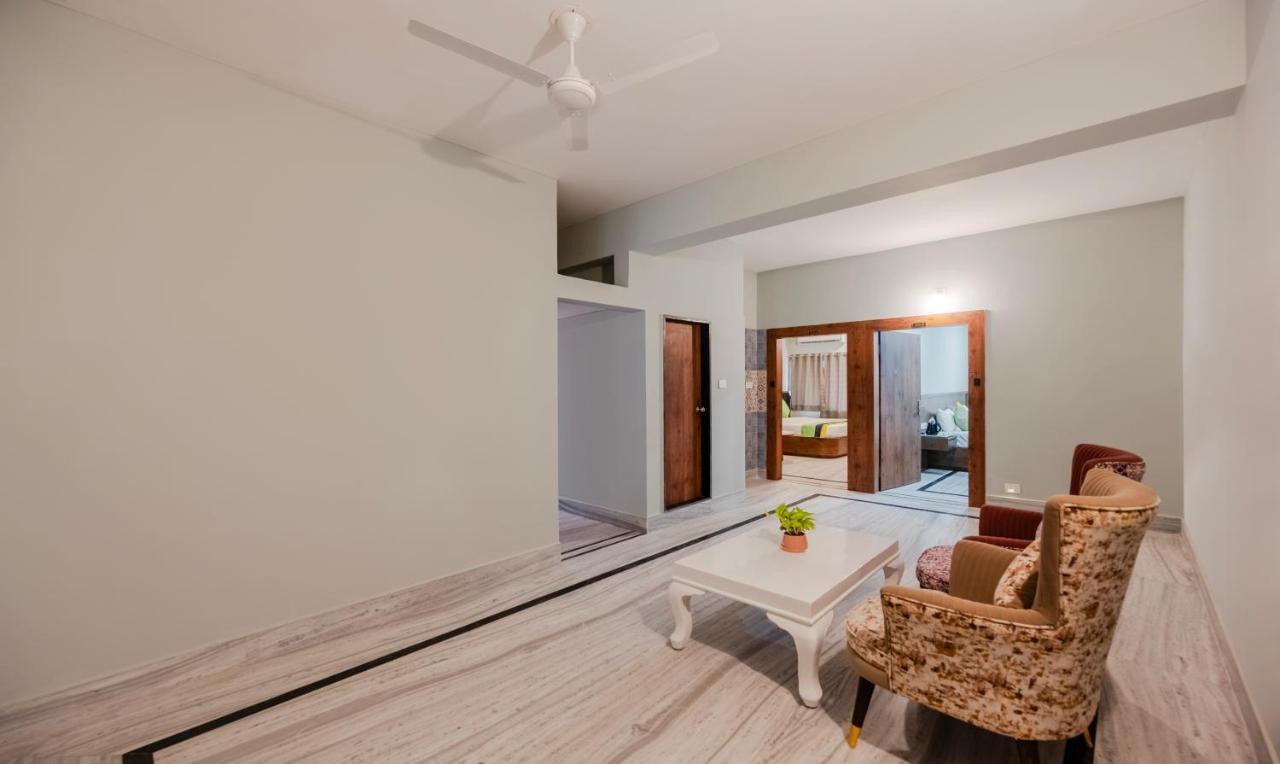 Itsy Hotels Greenland Jungle View บูบันเนสชวาร์ ภายนอก รูปภาพ